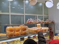 面包甜点陈列柜-白玉兰食品(甜云店)