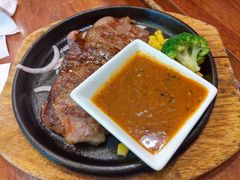 -玛格萝妮比萨屋(四平店)