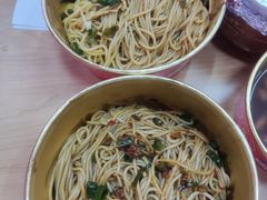 -万方圆拌粉瓦罐汤(恒茂华城店)