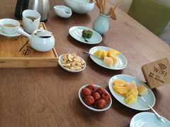 -梅间堂茶馆(绿地缤纷城店)