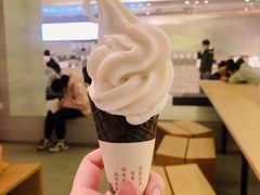 椰椰脆筒-喜茶(杭州滨江宝龙店)