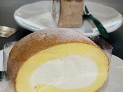 -星巴克(杭州西湖银泰1F店)