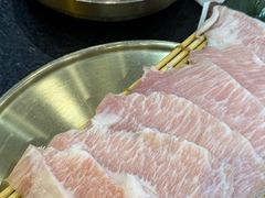 -臻牛烤肉