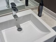 -乔治莫兰迪酒店(济南解放路山东大学店)
