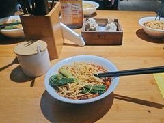 -食膳公园包子铺(烈士公园店)