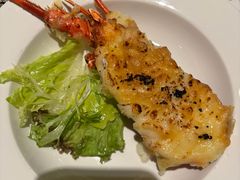 -广州万富希尔顿酒店·感趣自助餐厅·金秋蟹宴生蚝海鲜刺身