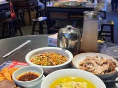 -阿财老铺·老蚌埠龙虾城(华夏总店)