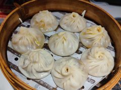 蟹粉小笼包-馋三尺蟹粉小笼(人民广场店)