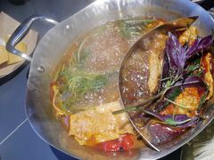 -由衷贵州酸汤牛肉火锅(新桥店)