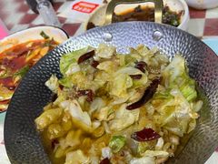 -川流不息·地道川菜·小龙虾(新松江路店)