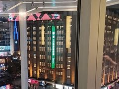 -江边城外烤全鱼(世茂广场店)