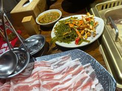 -东巴婆婆云南鱼豆花火锅(大东门店)