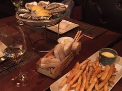 -斯普汇生蚝牛排馆(中骏世界城店)