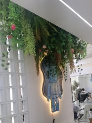 -V7 HAIR SALON