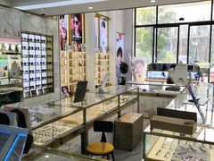 -世纪大明眼镜·蔡司战略授权店(汉街店)