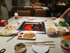 -海底捞火锅鲜切牛肉主题店(长寿路店)