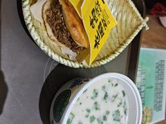 -穆得·老周家牛肉烧饼(普利街店)
