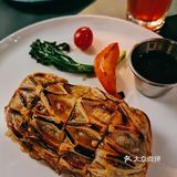 国庆黄金周必打卡，魔都地标三件套下的美食与环境的舒缓享受[调皮]