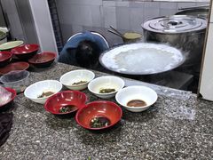 -张阿三馄饨店