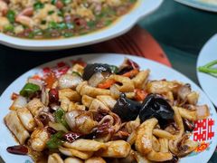 -崴海渔村(虹梅路店)