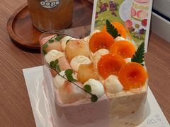 -山与蓝·轻糖鲜果蛋糕(勒泰店)