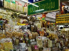 -瓦洛洛传统市场