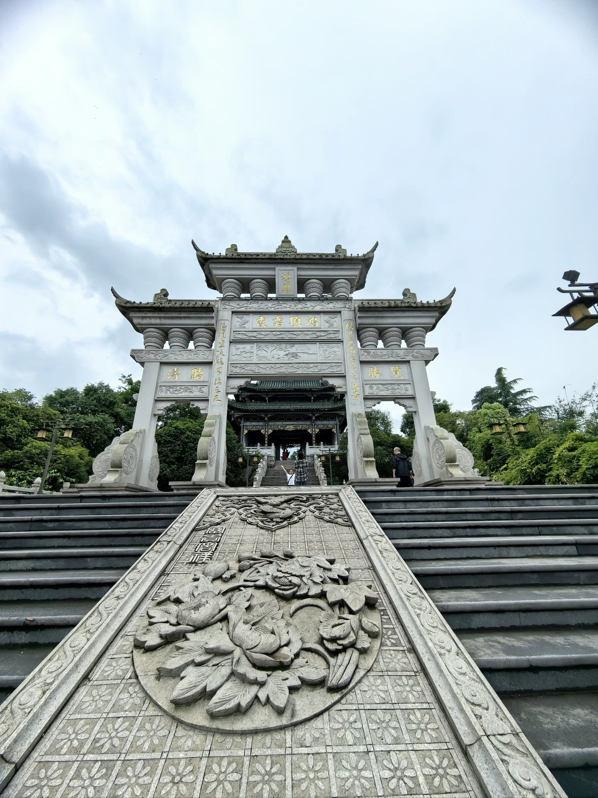 打卡鸿恩寺森林公园