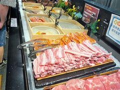 -汉金城海鲜烤肉自助百汇(威海威高广场店)