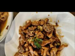 -有喜胶东小馆(太申祥和店)