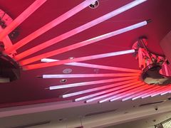 -海底捞火锅(杭州庆春路夜宵主题店)