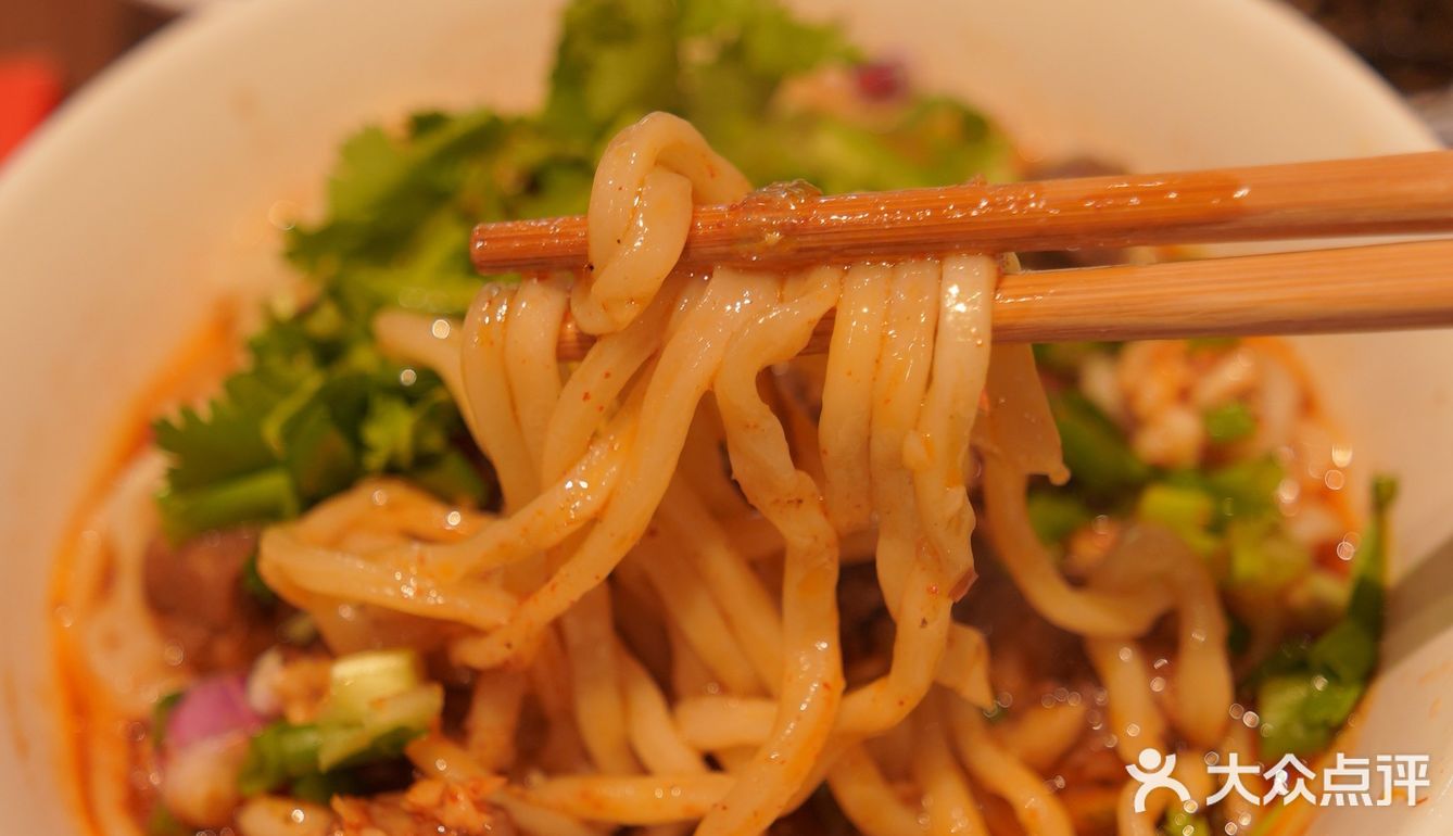 豪华套房你住过，豪华套餐面你吃了吗[调皮][调皮]