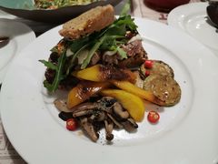 雪花烤牛排佐红酒-娜娜家·Nana's restaurant(国金汇店)
