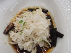 -南京悦客假日酒店