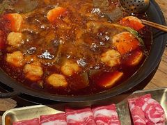 -旧街市鲜货老火锅(大光路店)