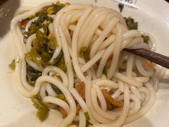 -湘人龙记老长沙米粉(鸟巢店)
