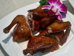 -香港新发烧腊茶餐厅(水围店)