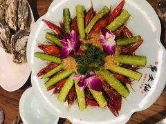 黑天鹅榴莲酥-湛江花园酒店·桃园馆