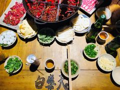 -白乐天毛肚火锅馆(南滨路店)