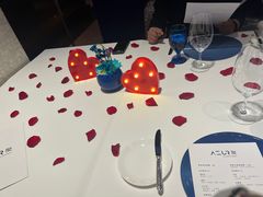 -AZUR聚(香格里拉饭店)