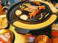 -胡悦里韩式烤肉(芝罘万达广场店)