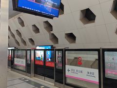 -朱辛庄(地铁站)