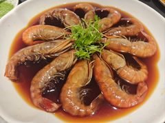-LuOne凯德晶萃广场(徐家汇路店)