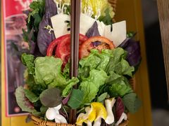 -野山舂·贵州现舂酸汤牛肉(民生路店)