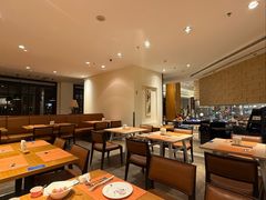 -亚龙湾希尔顿自助餐厅·海鲜·烧烤·沙滩BBQ·现场乐队