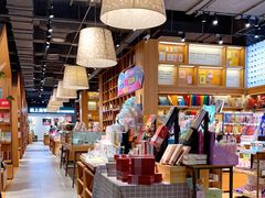 -百新书局(尚悦湾店)