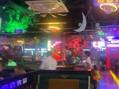 -路边边.炒菜烧烤.音乐餐厅(良乡长虹店)