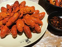 -巴厘龙虾·榜首油焖大虾(音乐学院·沿江酒馆店)