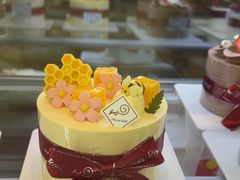 -花花卷卷·鲜食蛋糕(静安久光百货店)