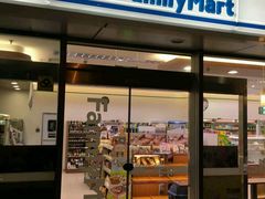 -全家便利店(银翔路店)