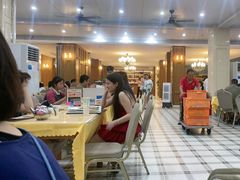 -鹏城人家海鲜酒家·23年老字号(较场尾店)